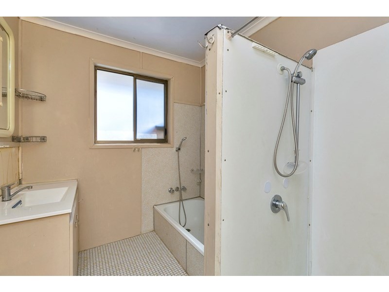21 Glen Avon Drive, Redbank Plains QLD 4301