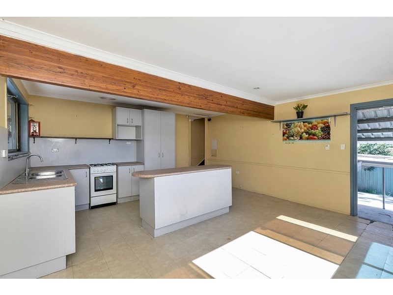 21 Glen Avon Drive, Redbank Plains QLD 4301