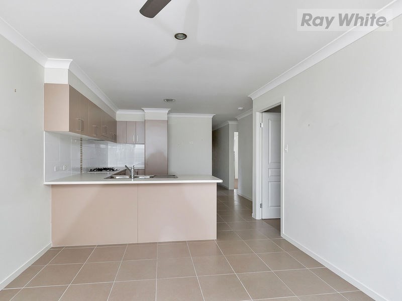 9 Huxley Street, Redbank Plains QLD 4301