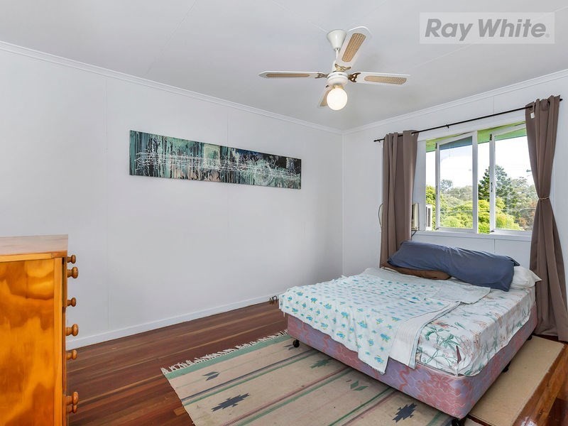 11 Dorricott Crescent, Goodna QLD 4300