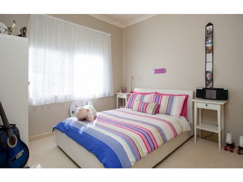 8 Moonbeam Street, Springfield Lakes QLD 4300