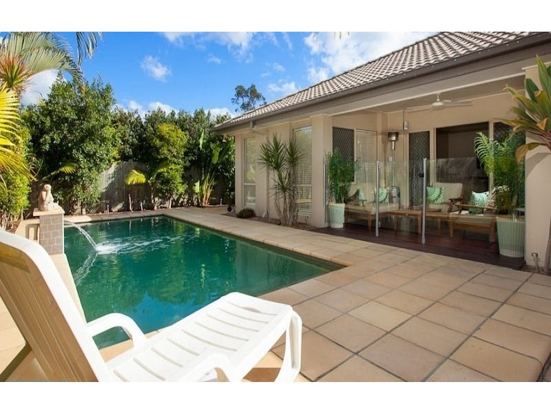 8 Moonbeam Street, Springfield Lakes QLD 4300