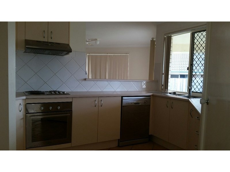 12 Gumnut Grove, Redbank Plains QLD 4301