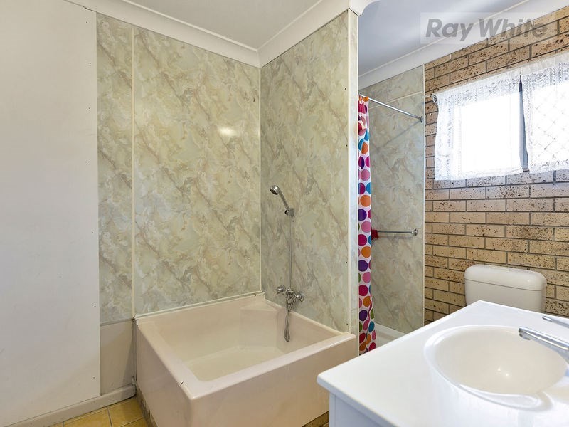39 Cudgee Street, Redbank Plains QLD 4301