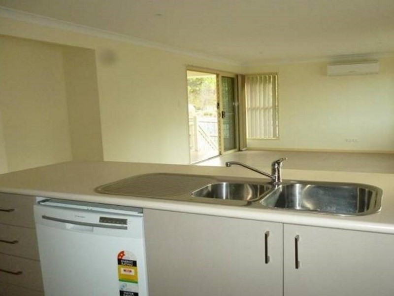 24 Heathwood Place, Collingwood Park QLD 4301