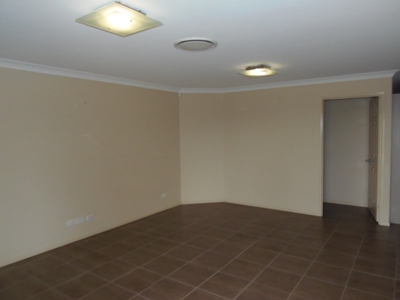 43 Davies Street, Goodna QLD 4300