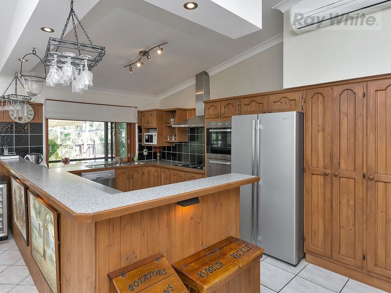 24 Grapple Close, New Beith QLD 4124