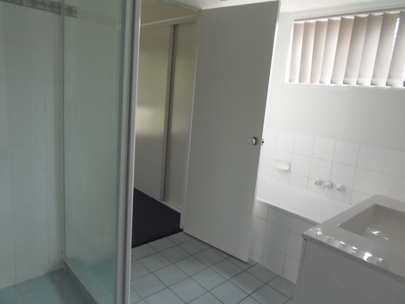 8 Maylan Court, Goodna QLD 4300