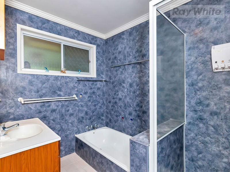 8 Hastings Street, Redbank Plains QLD 4301