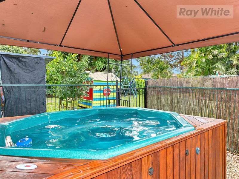 8 Hastings Street, Redbank Plains QLD 4301