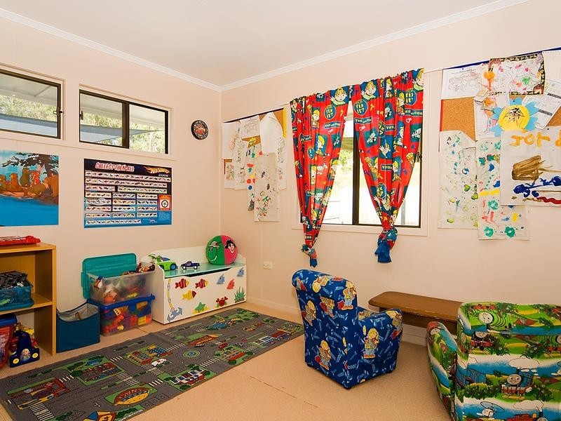 13 Castle Street, Goodna QLD 4300