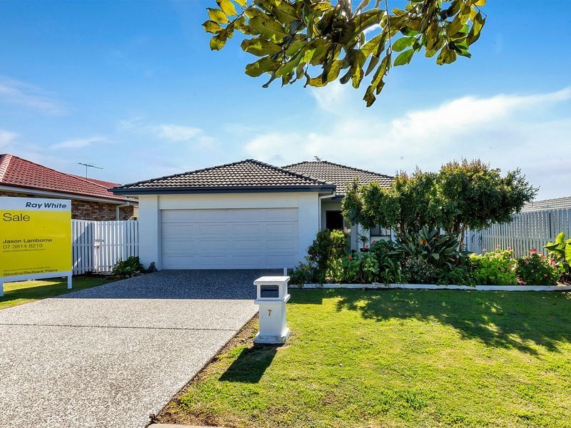 7 French Court, Redbank Plains QLD 4301