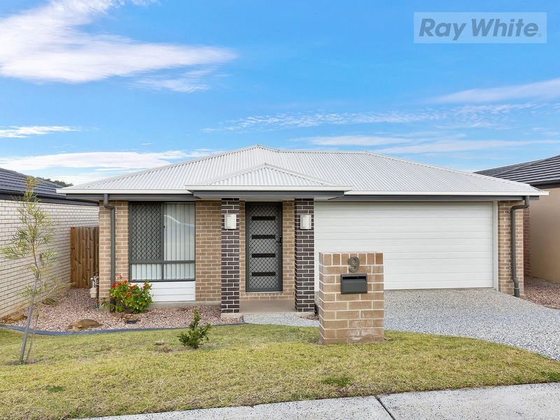 9 Huxley Street, Redbank Plains QLD 4301