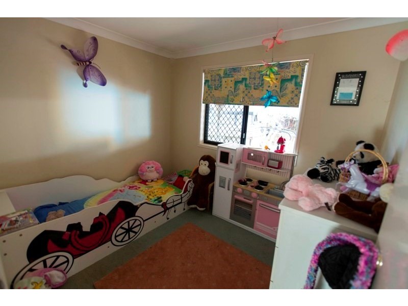 5 McKerrow Crescent, Goodna QLD 4300