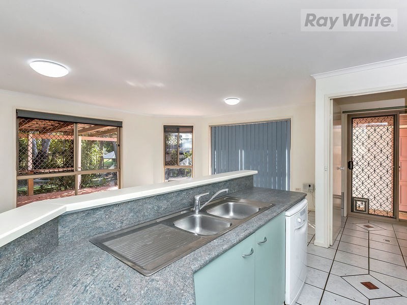 33 Knight Street, Redbank Plains QLD 4301