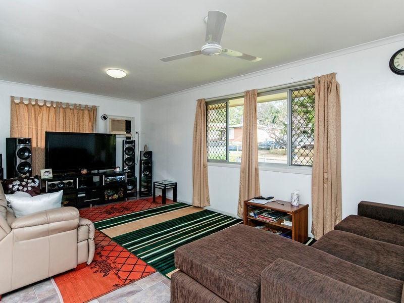 19 Dorricott Crescent, Goodna QLD 4300