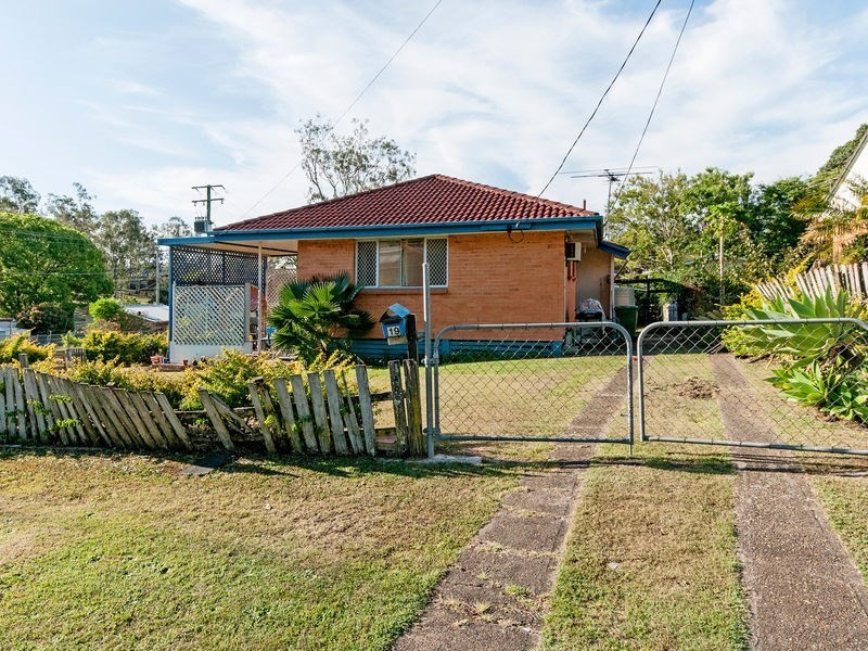 19 Dorricott Crescent, Goodna QLD 4300