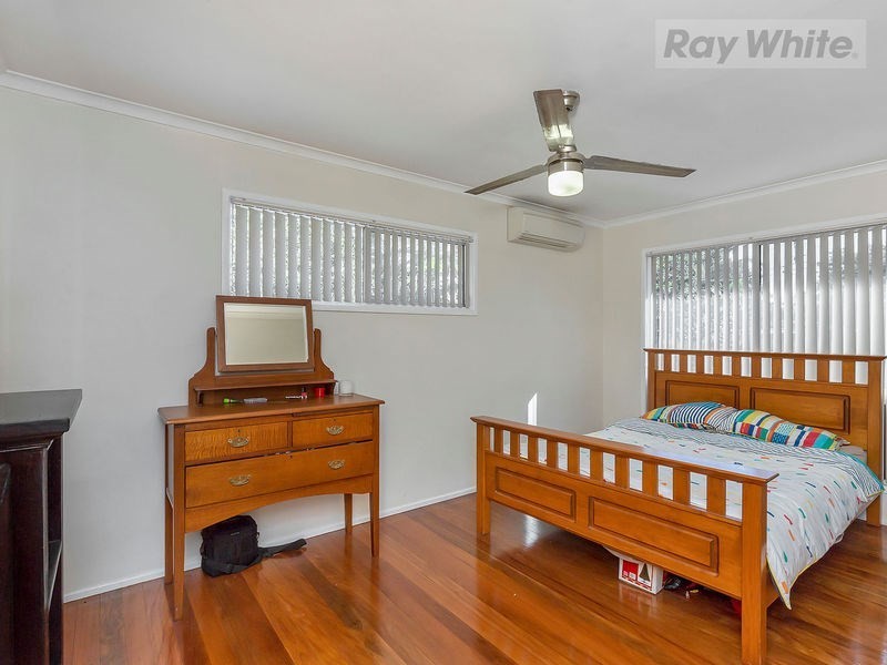 28 Goondoola Street, Redbank Plains QLD 4301