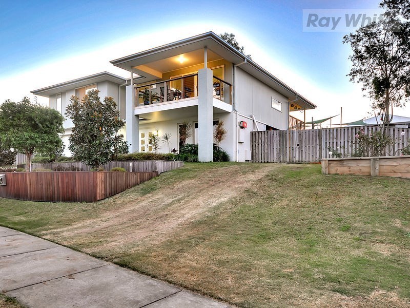 12 Ambrose Drive, Augustine Heights QLD 4300