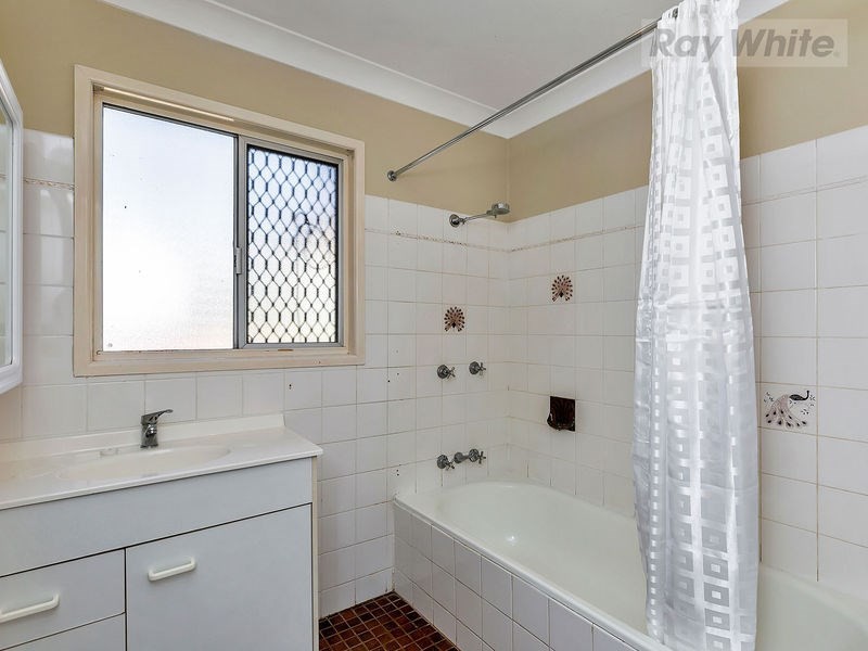 19 Elmore Street, Redbank Plains QLD 4301