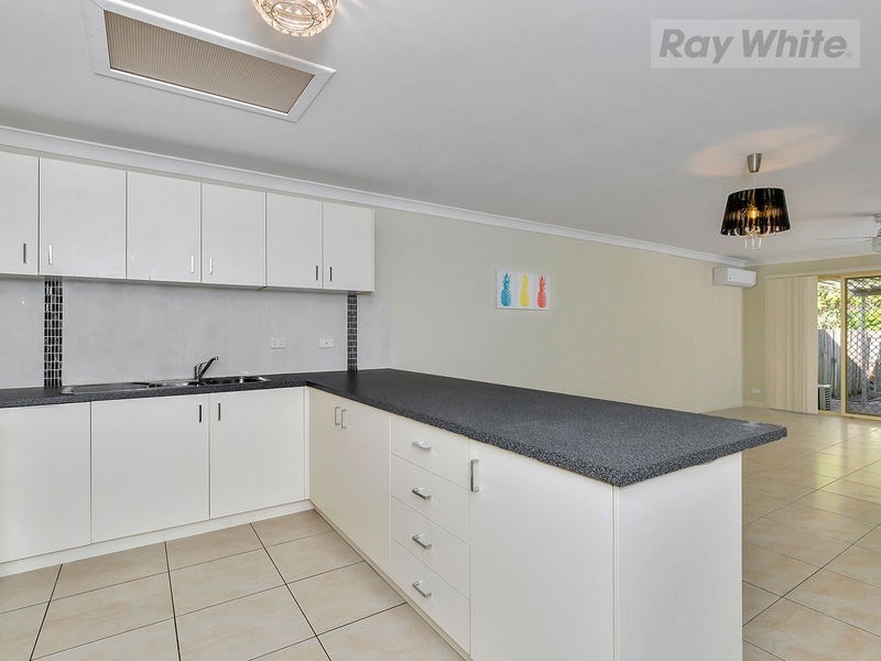 7/5 Spalding Crescent, Goodna QLD 4300