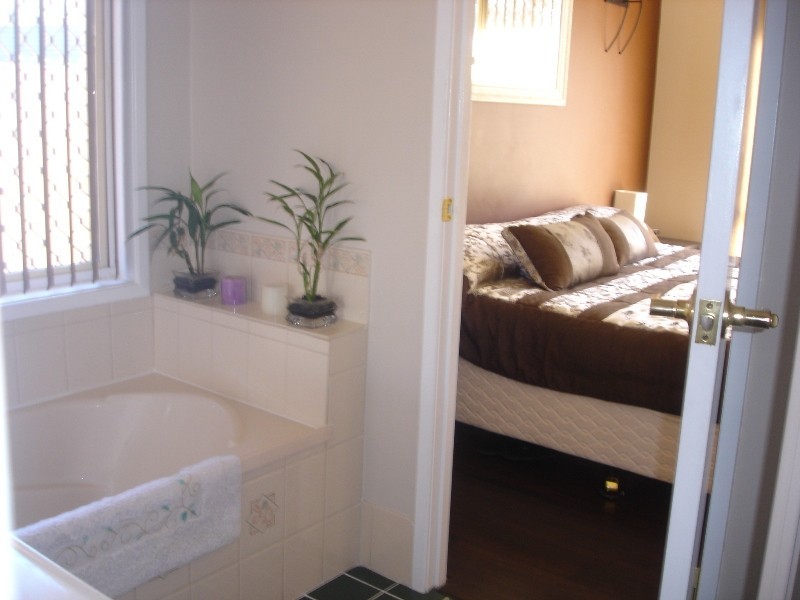 4 Jenkins Court, Goodna QLD 4300