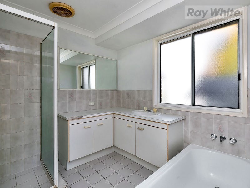 5 Figtree Lane, Redbank Plains QLD 4301