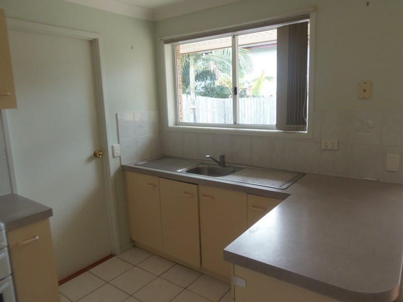 2/236 Redbank Plains Road, Bellbird Park QLD 4300