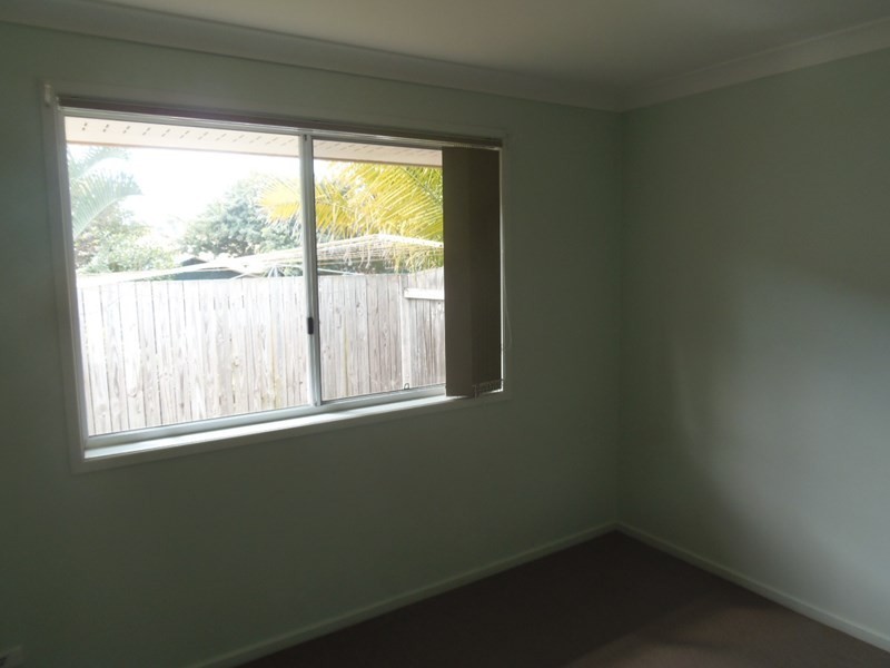 2/236 Redbank Plains Road, Bellbird Park QLD 4300