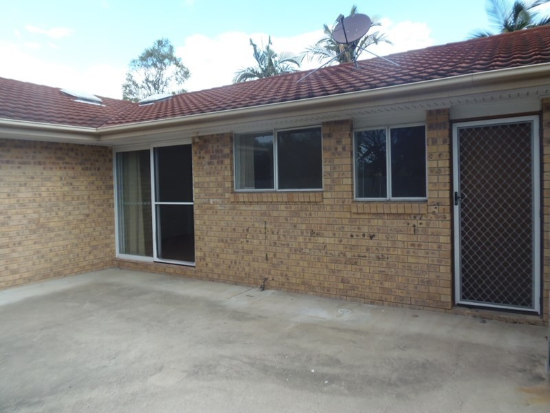 2/236 Redbank Plains Road, Bellbird Park QLD 4300