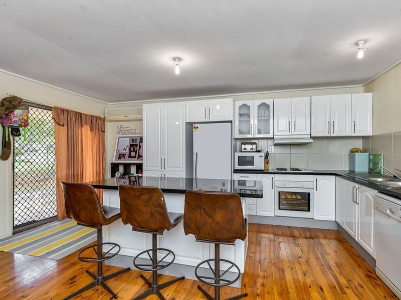 3 Weinholt Crescent, Gailes QLD 4300