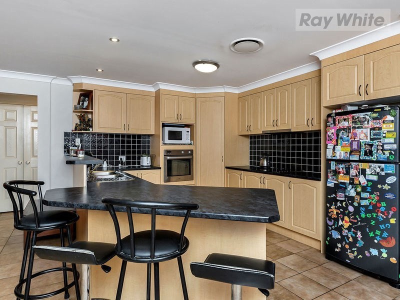 8 Plunkett Court, Collingwood Park QLD 4301