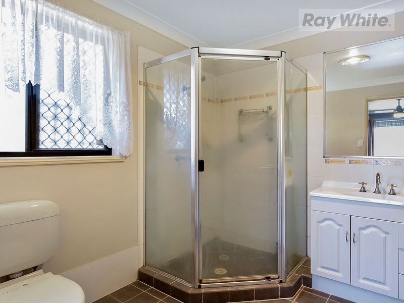 8 Plunkett Court, Collingwood Park QLD 4301