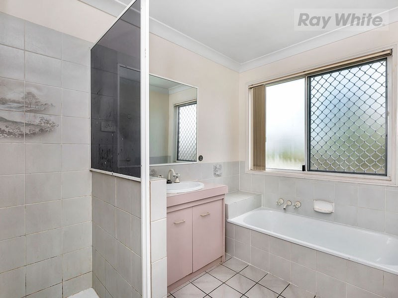 4 Cathryn Court, Collingwood Park QLD 4301