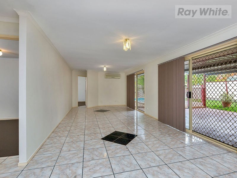 8 Forrest Crescent, Redbank Plains QLD 4301
