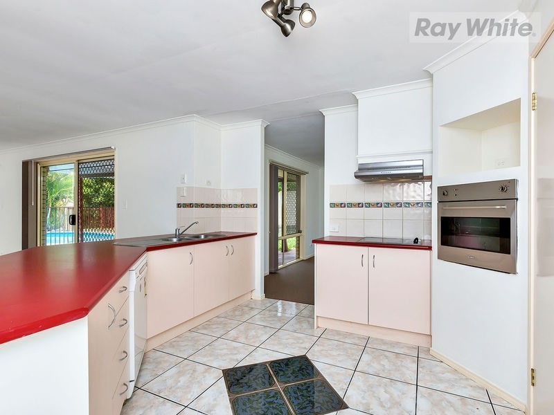 8 Forrest Crescent, Redbank Plains QLD 4301