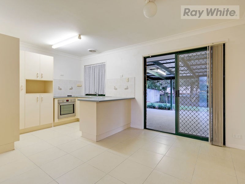 9 Crystal Court, Camira QLD 4300
