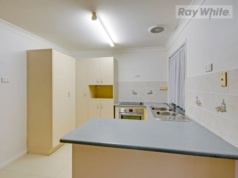9 Crystal Court, Camira QLD 4300