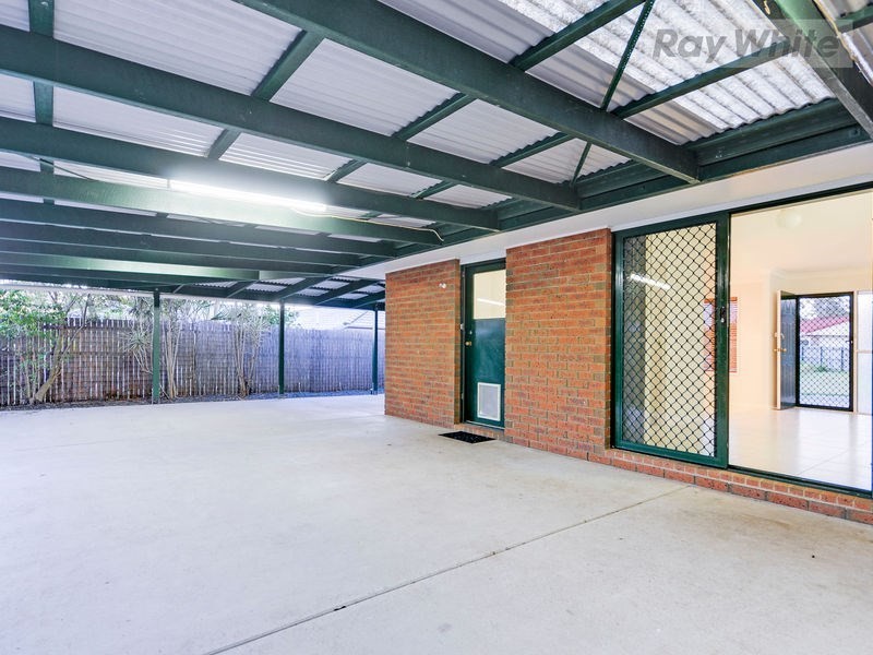 9 Crystal Court, Camira QLD 4300