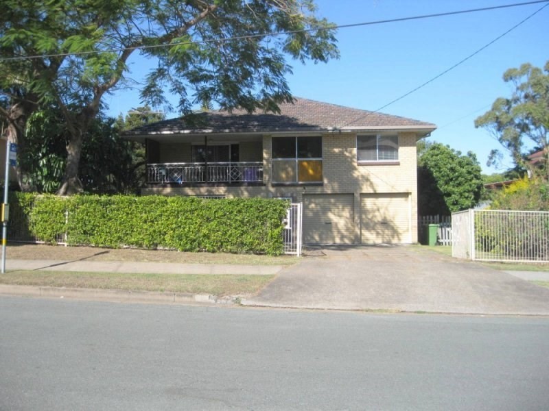 6 Barry Drive, Redbank Plains QLD 4301