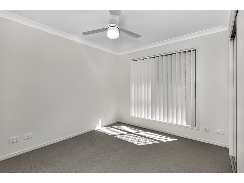 1/71 Cordeaux Crescent, Redbank Plains QLD 4301