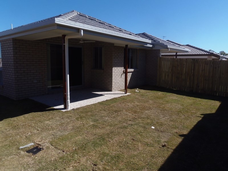 1/71 Cordeaux Crescent, Redbank Plains QLD 4301