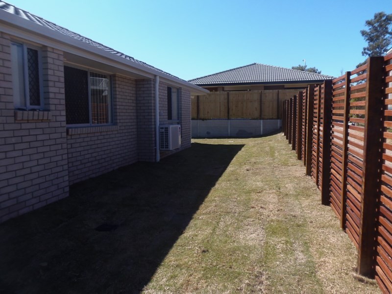 1/71 Cordeaux Crescent, Redbank Plains QLD 4301