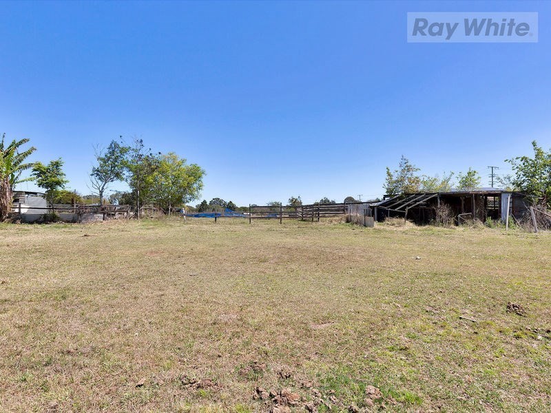 74 Andrew Street, Bundamba QLD 4304