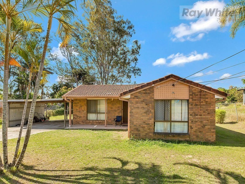 8 Fitchett Street, Goodna QLD 4300