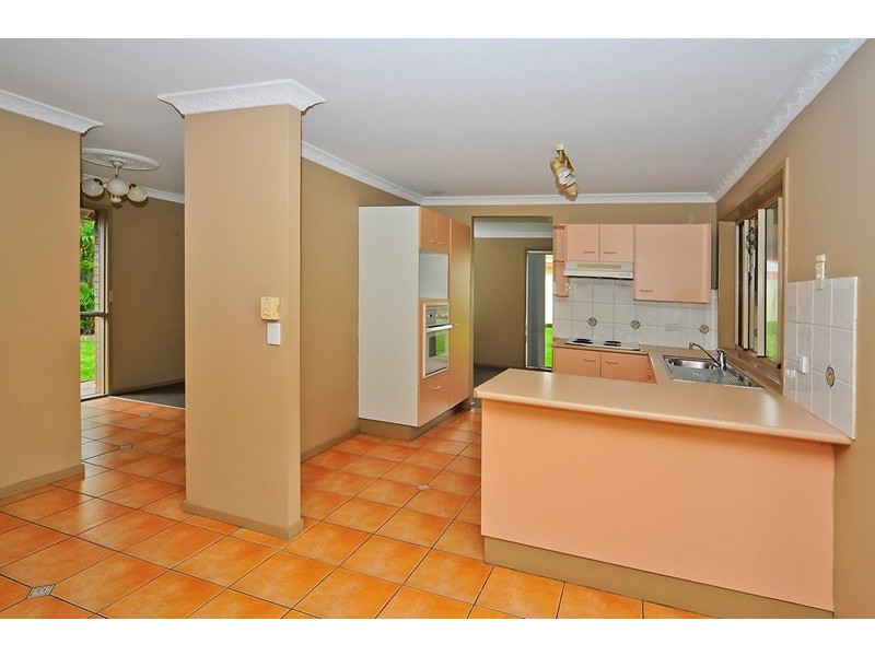 14 Scullin Street, Collingwood Park QLD 4301