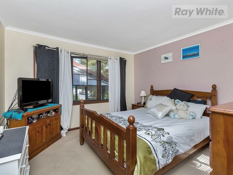 8 Theodore Court, Collingwood Park QLD 4301