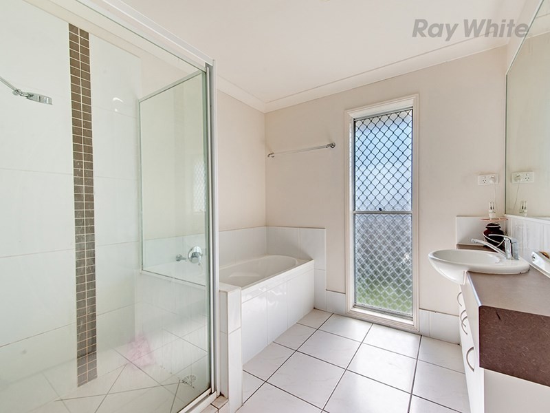 42 Knight Street, Redbank Plains QLD 4301