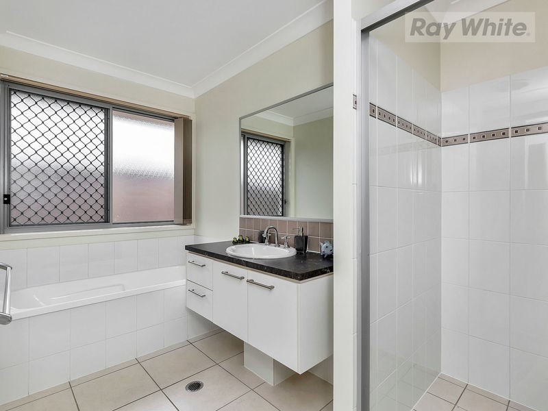 1 Plunkett Court, Collingwood Park QLD 4301
