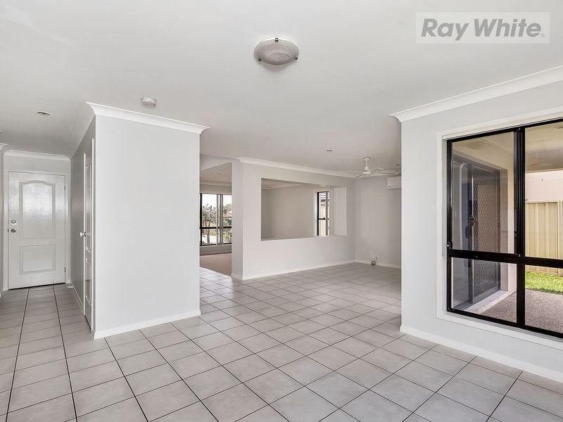 8 Amie Place, Raceview QLD 4305